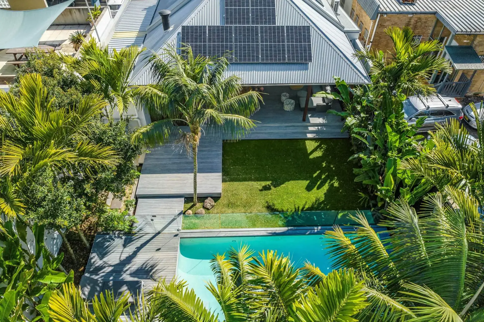 Byron Bay Luxury Accommodation Guide: Beaches, Dining, and Stays Near the Action